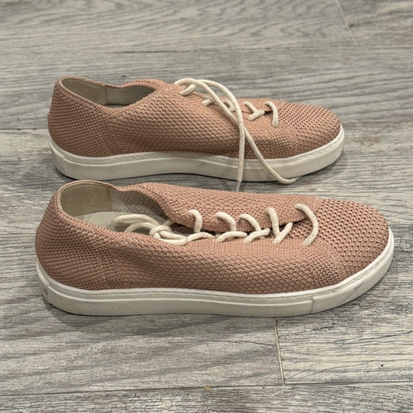 Nisolo pink Go-To Eco Knit Sneaker - Picture 6 of 10